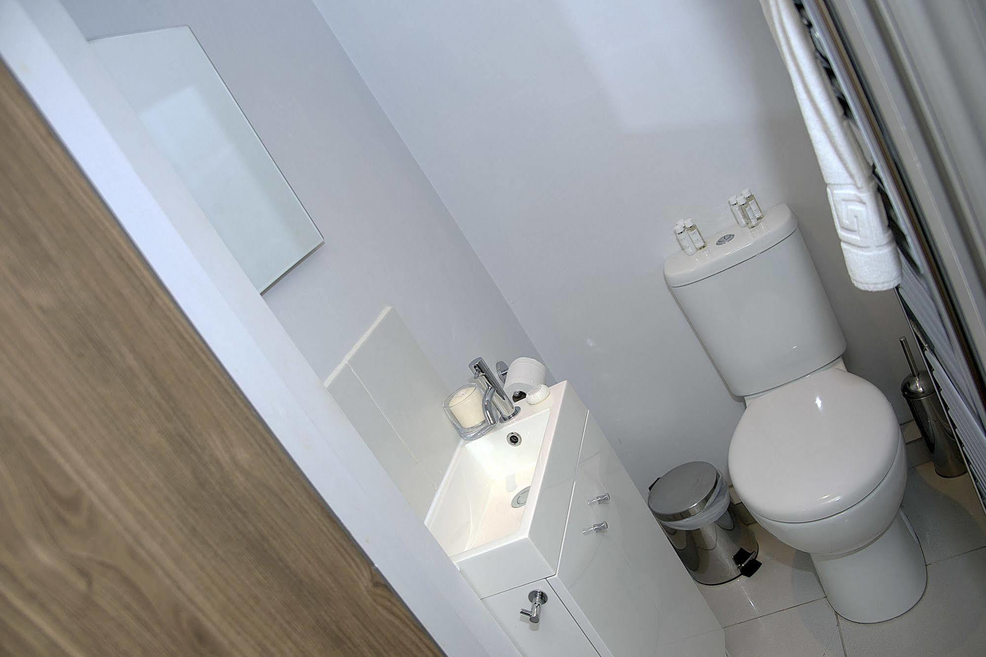 Base Serviced Apartments - City Road Chester Exterior foto