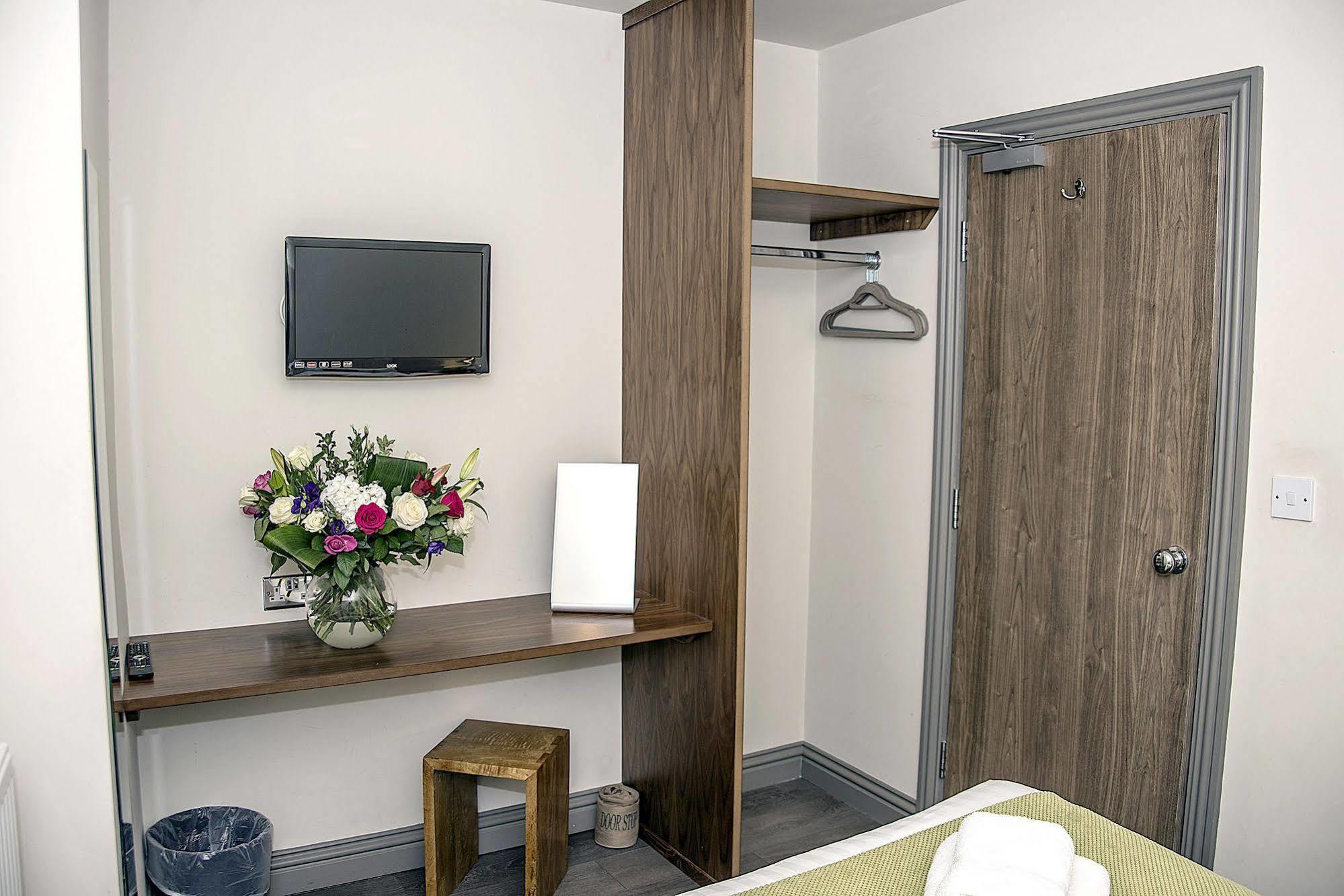Base Serviced Apartments - City Road Chester Exterior foto